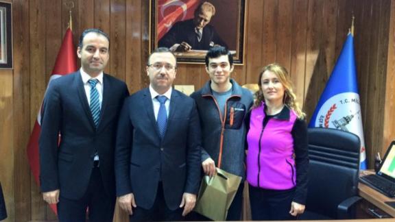 Burhan Felek Anadolu Lisesi öğrencisi İshak Mert ŞEN Atletizm dalında Türkiye 1.si Oldu