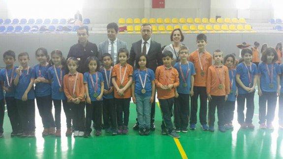 2016-2017 Eğitim Öğretim Yılı Okul Sporları Şehit Ömer Halisdemir Sezonu Ödül Töreni Gerçekleştirildi