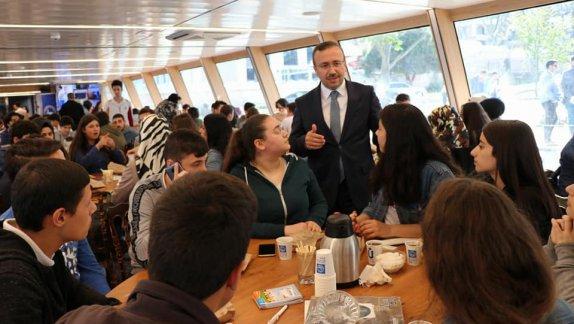 Valide Sultan Gemisinin Bu Haftaki Misafirleri Hacı Rahime Ulusoy MTA Lisesi ve Şeyh Şamil MTA Lisesi Öğrencileriydi.